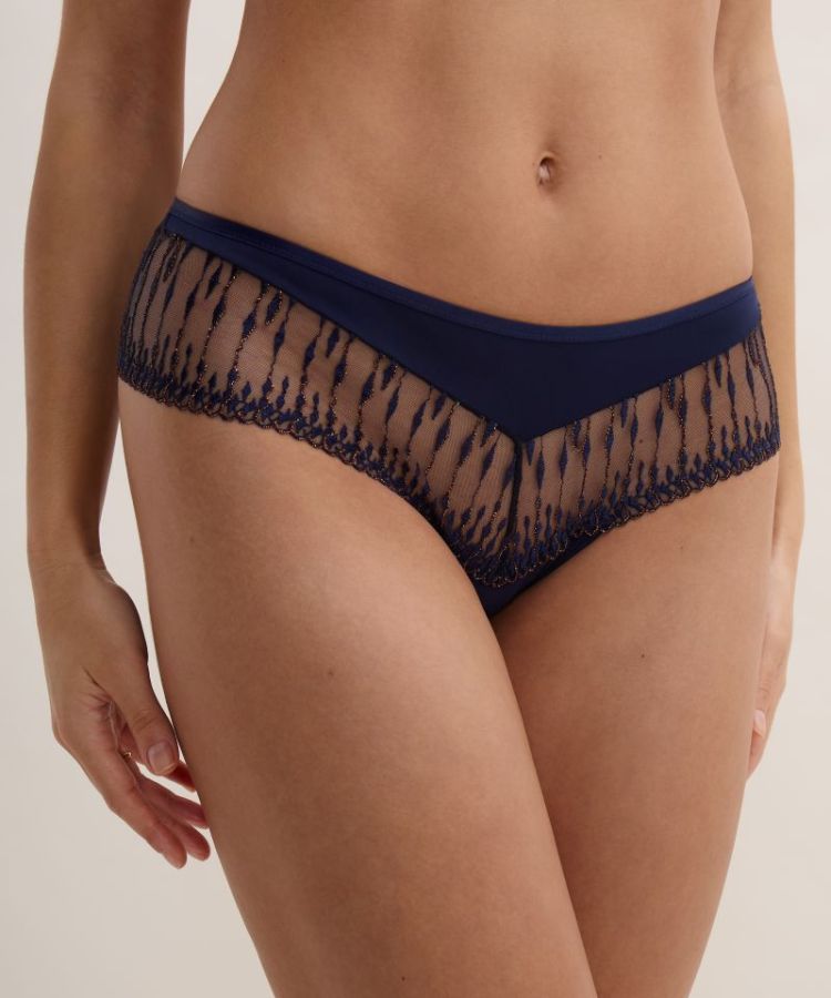 VOODOO KISS BLUE