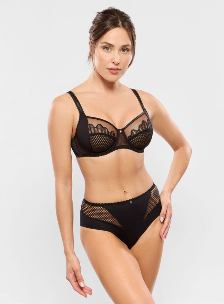 LUNA 07233