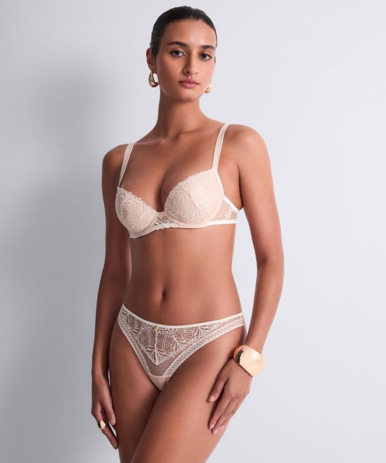  6C26