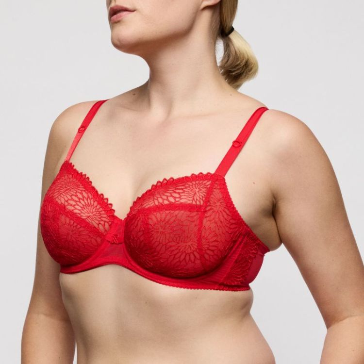 SOPHORA TRR true red